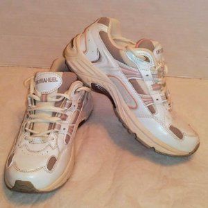 ORTHAHEEL WALKERS LADIES SZ 6 1/2 M